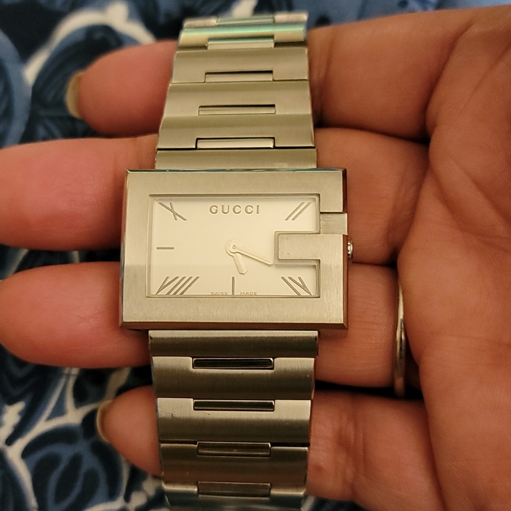 GUCCI stainless steel watch